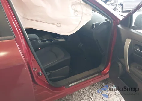 2013 Nissan Rogue Sv z USA, uszkodzony, nr VIN JN8AS5MT6DW544462